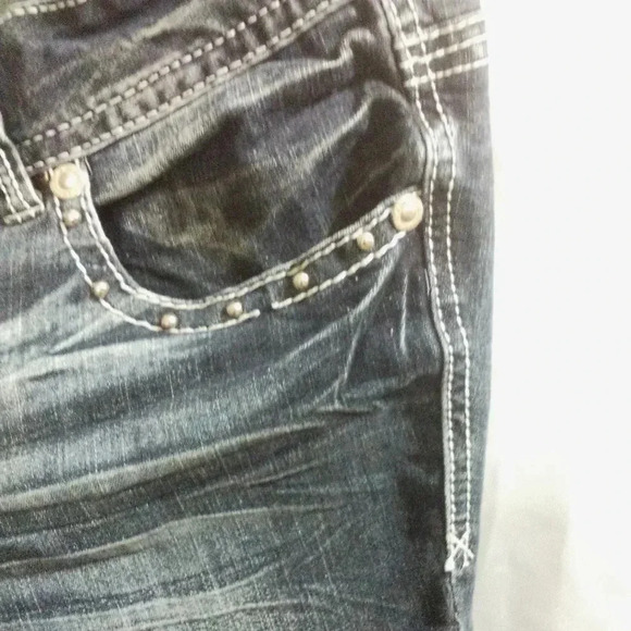 Jeans - Picture 5 of 11